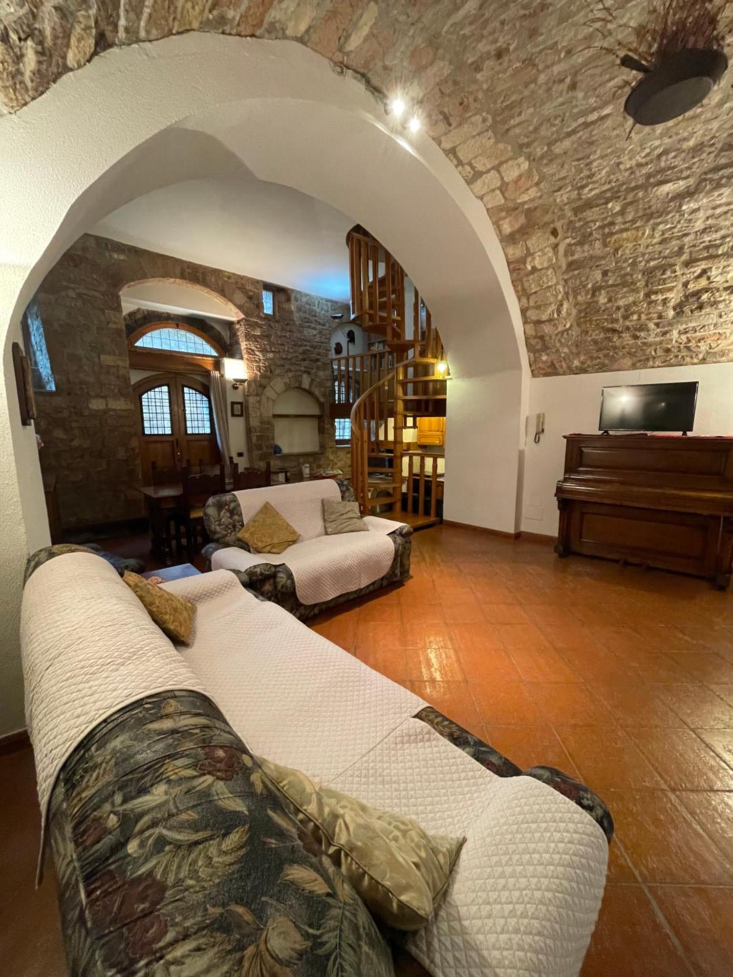 Happy House - Porta San Giacomo Apartamento Assisi Exterior foto